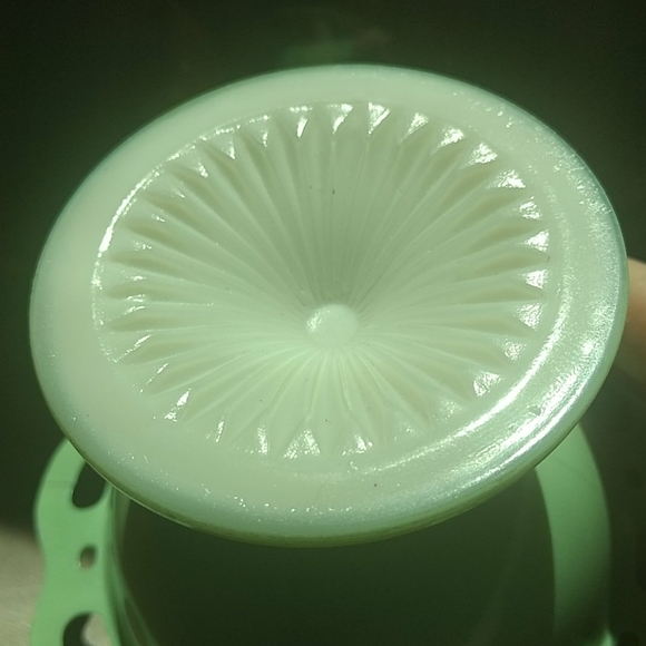 Moderntone Plantonite(?) Cups Lace Edge - Picture 5 of 11